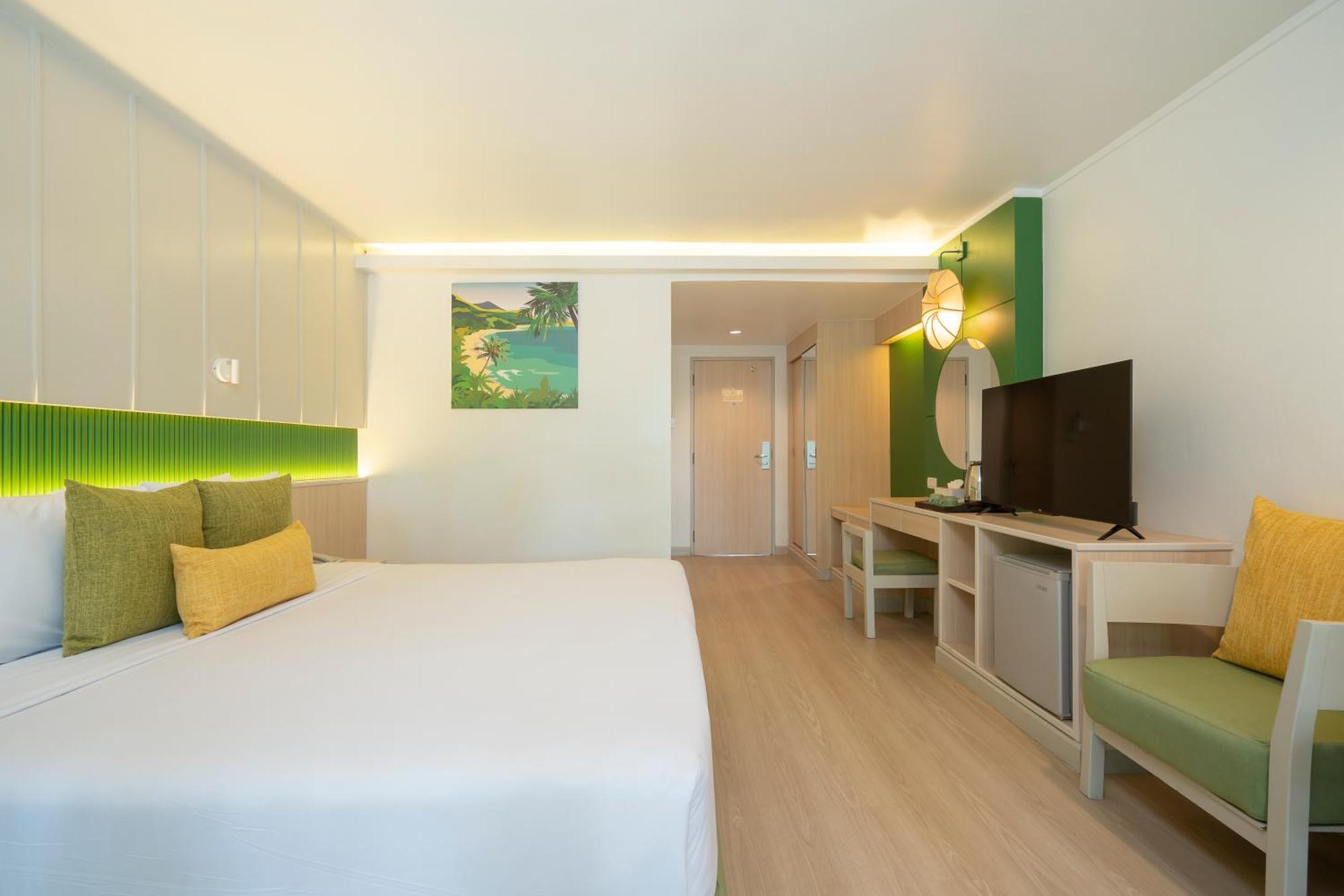 The Green Park Resort Патая Екстериор снимка