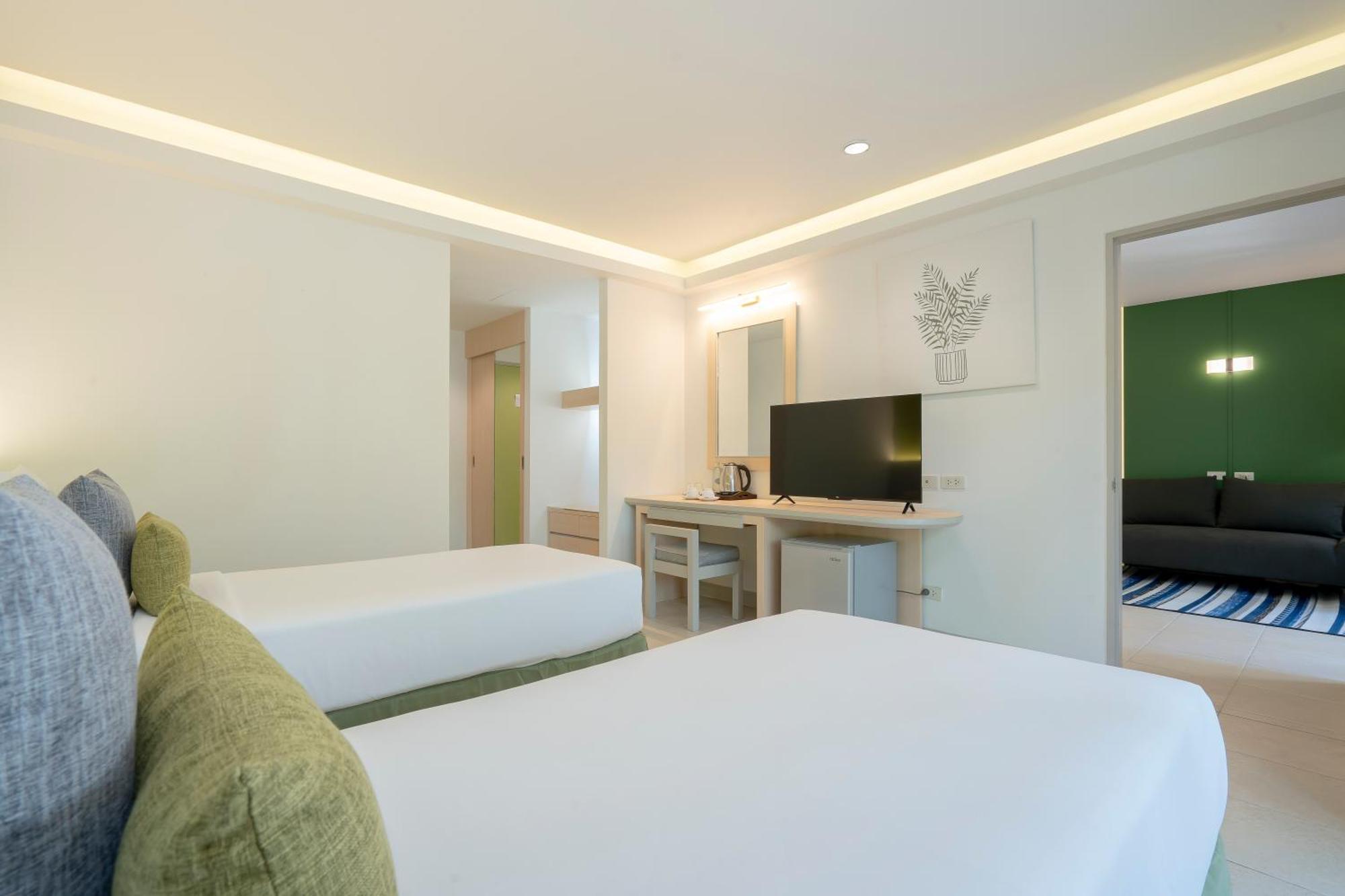 The Green Park Resort Патая Екстериор снимка